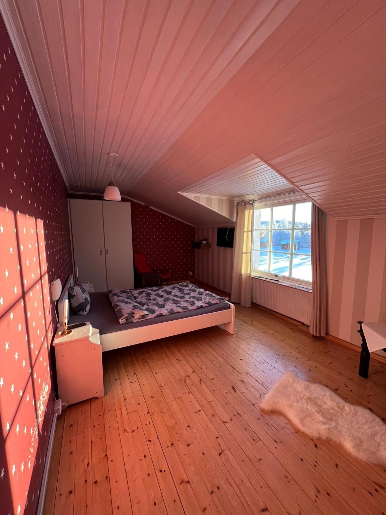 Room Sebi อาวิดเชล ภายนอก รูปภาพ
